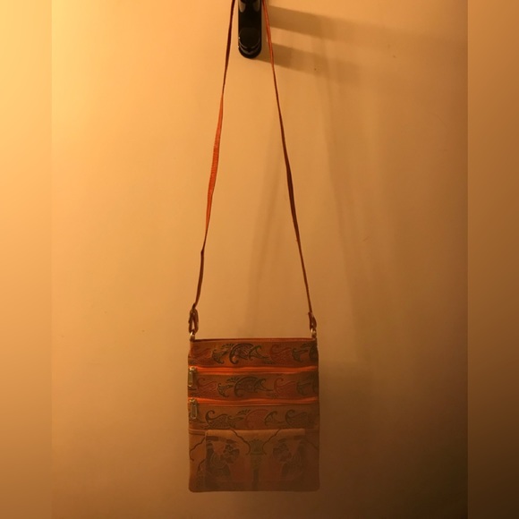 Shantiniketan Leather Boho Cross-body/Sling/Messenger Bag Hand Carved & Painted - Picture 2 of 4